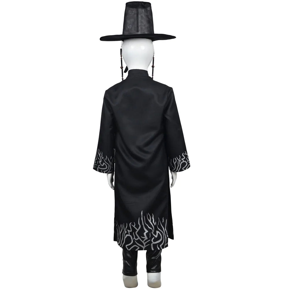 Mannequin wearing a black robe with white patterns and a black hat on a white background